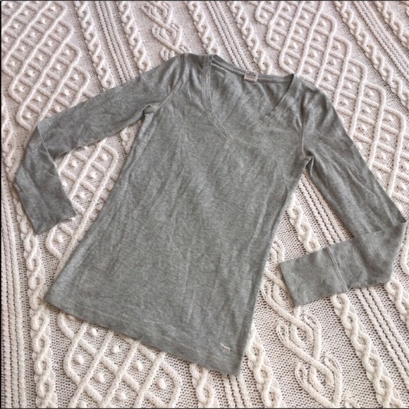 PINK Victoria’s Secret- SEXY Deep V Neck Top Sz M - Picture 2 of 7